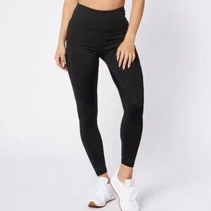 Scorpio Sol Pebble Print Black Pocket Leggings NWT